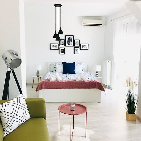 Belvarosi Studio Apartman Кечкемет Екстер'єр фото