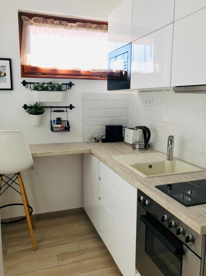 Belvarosi Studio Apartman Кечкемет Екстер'єр фото