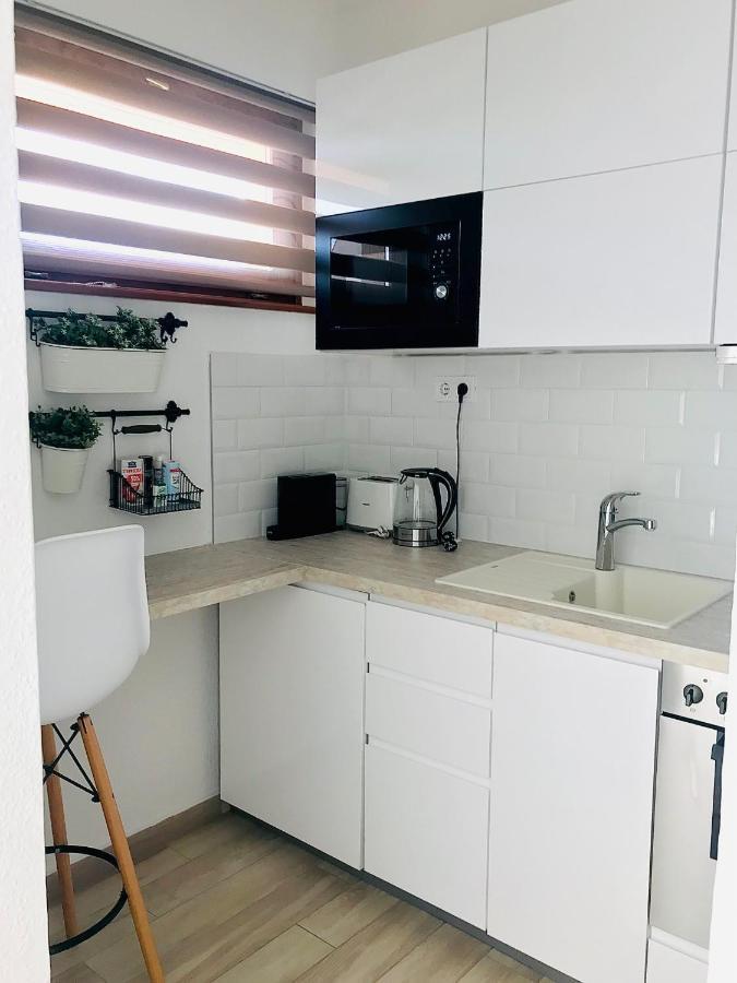 Belvarosi Studio Apartman Кечкемет Екстер'єр фото