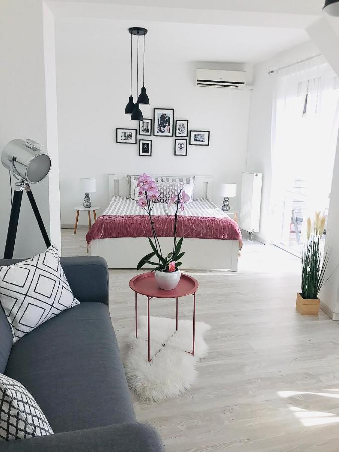 Belvarosi Studio Apartman Кечкемет Екстер'єр фото